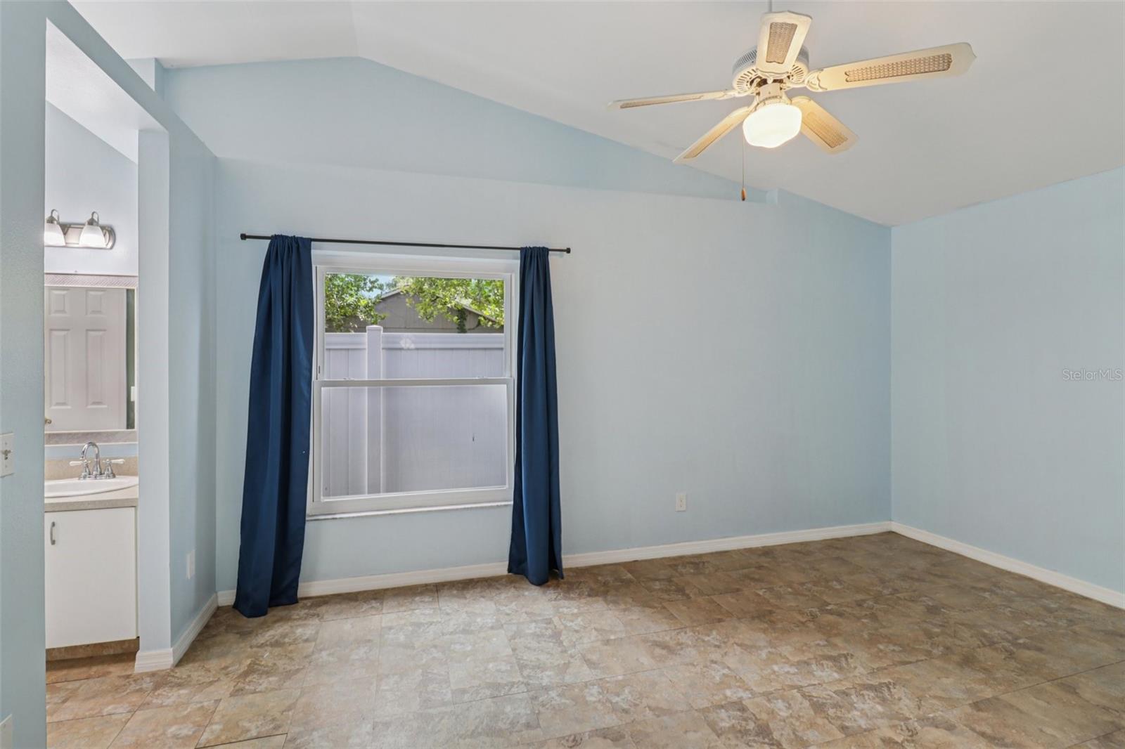 Image 8 of 20 For 1074 Hamlet Drive