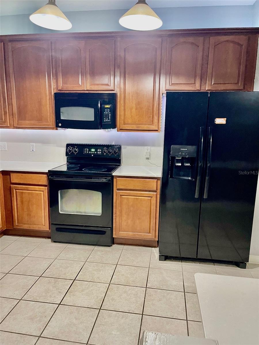 Image 4 of 26 For 1130 Seton Hall Court