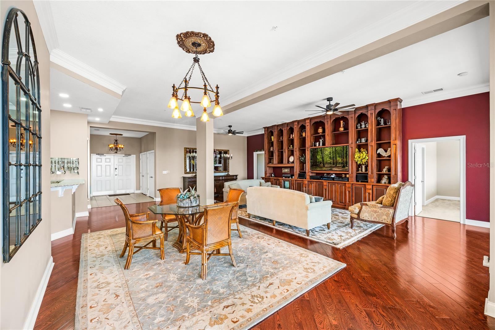 Image 17 of 82 For 225 Seminole Boulevard 607