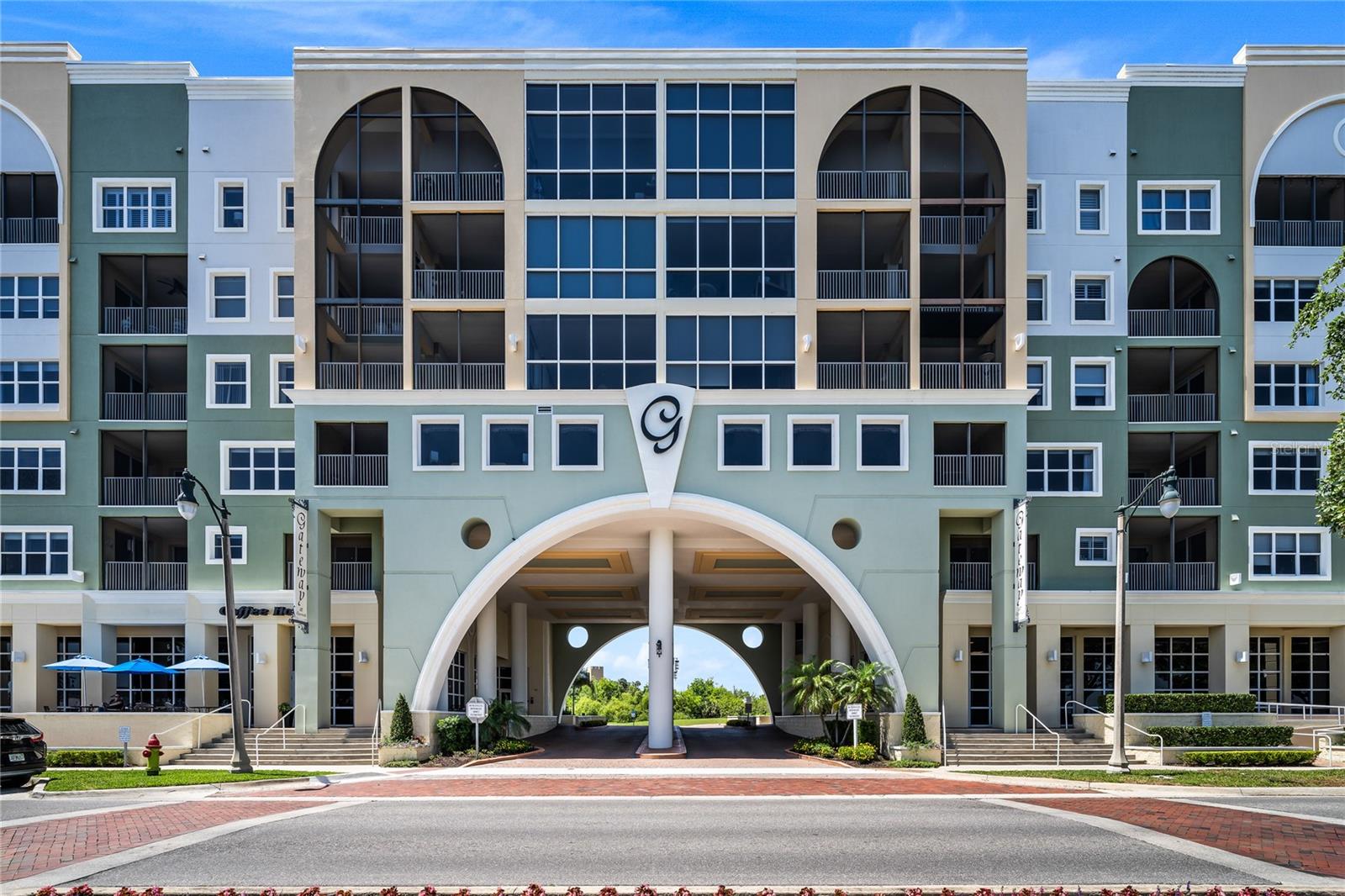 Image 2 of 82 For 225 Seminole Boulevard 607
