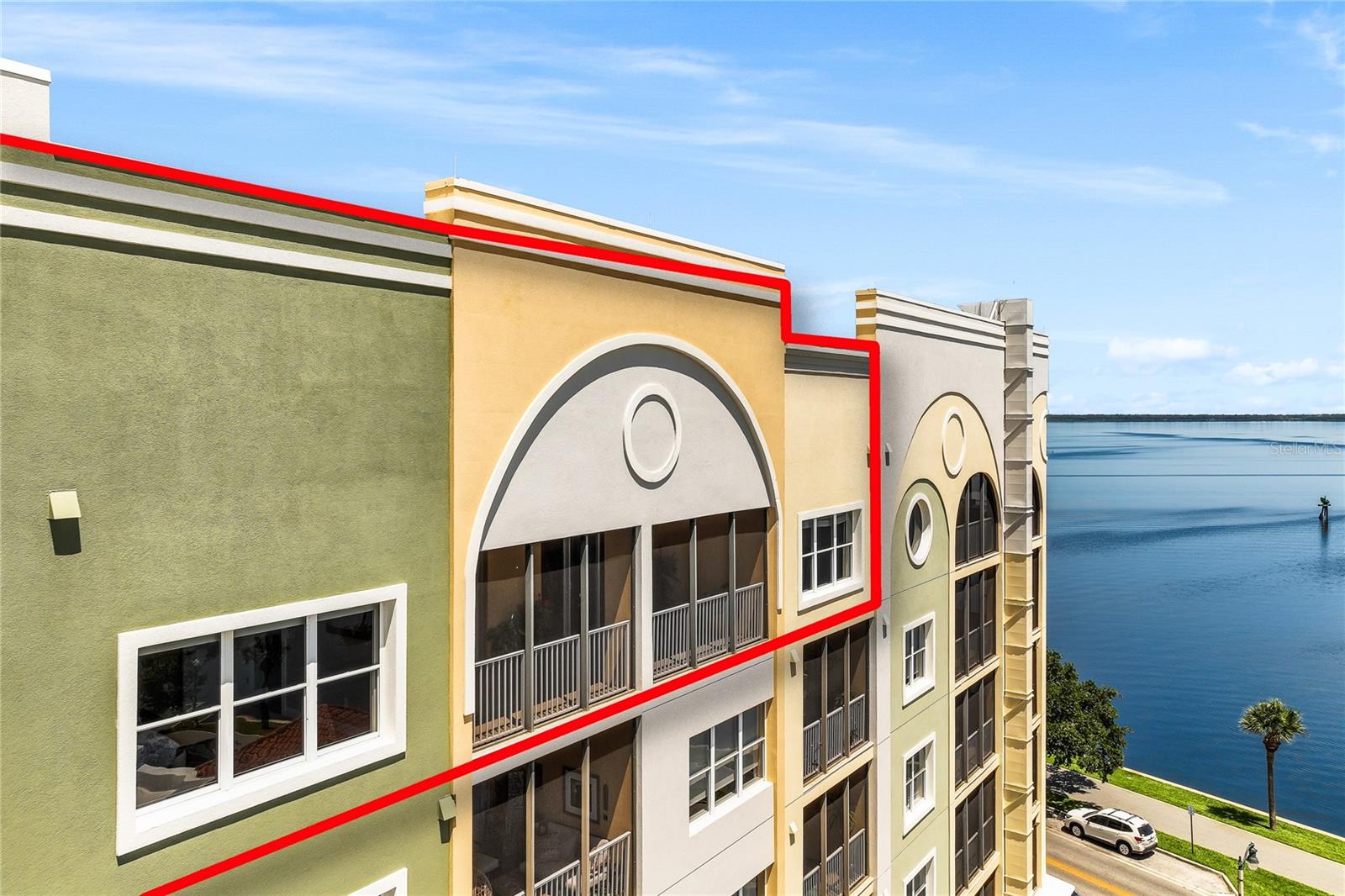 Image 5 of 82 For 225 Seminole Boulevard 607