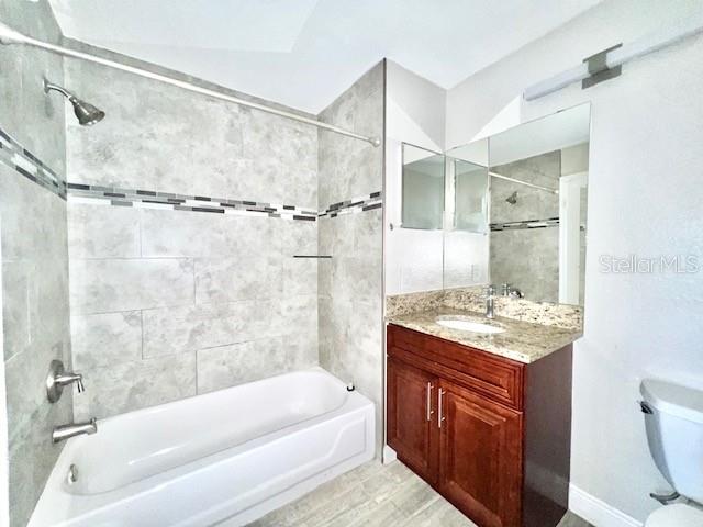Image 13 of 26 For 8837 Latrec Avenue 5108