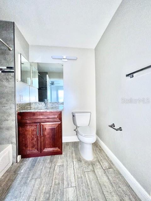 Image 14 of 26 For 8837 Latrec Avenue 5108