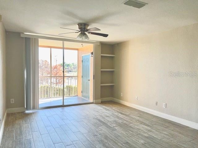 Image 4 of 26 For 8837 Latrec Avenue 5108