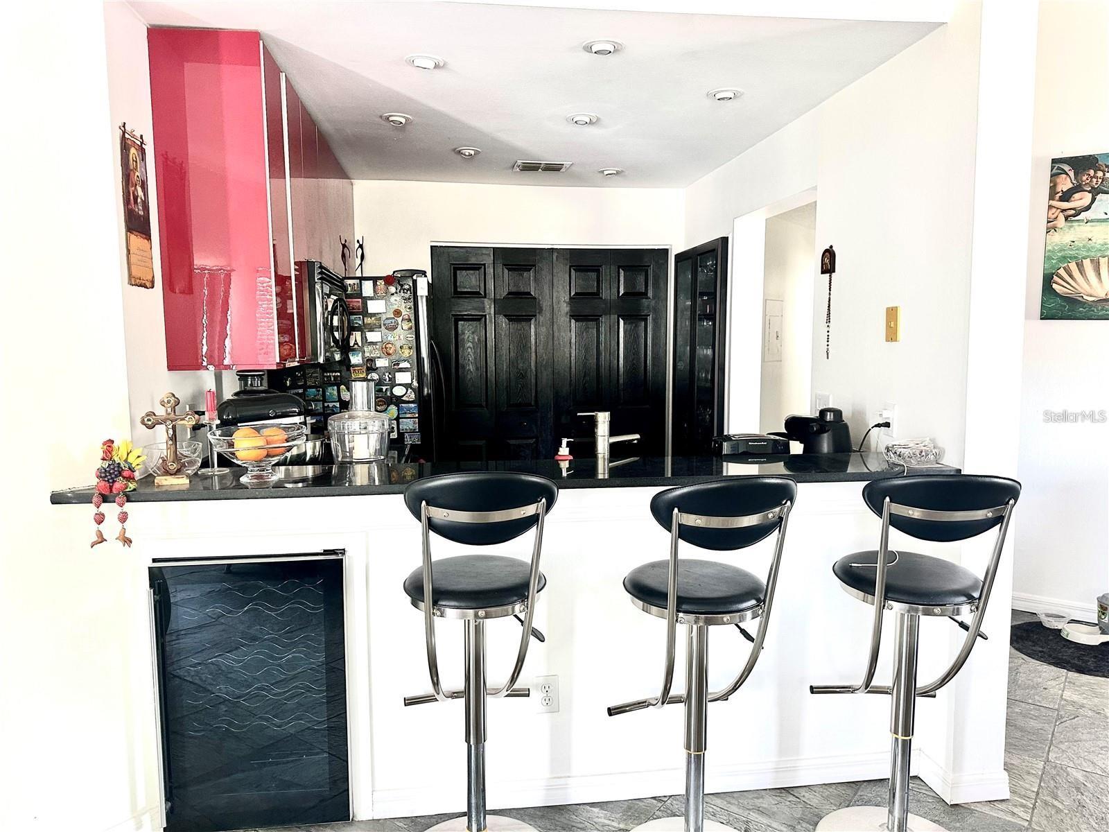 Image 12 of 33 For 2540 Woodgate Boulevard 201