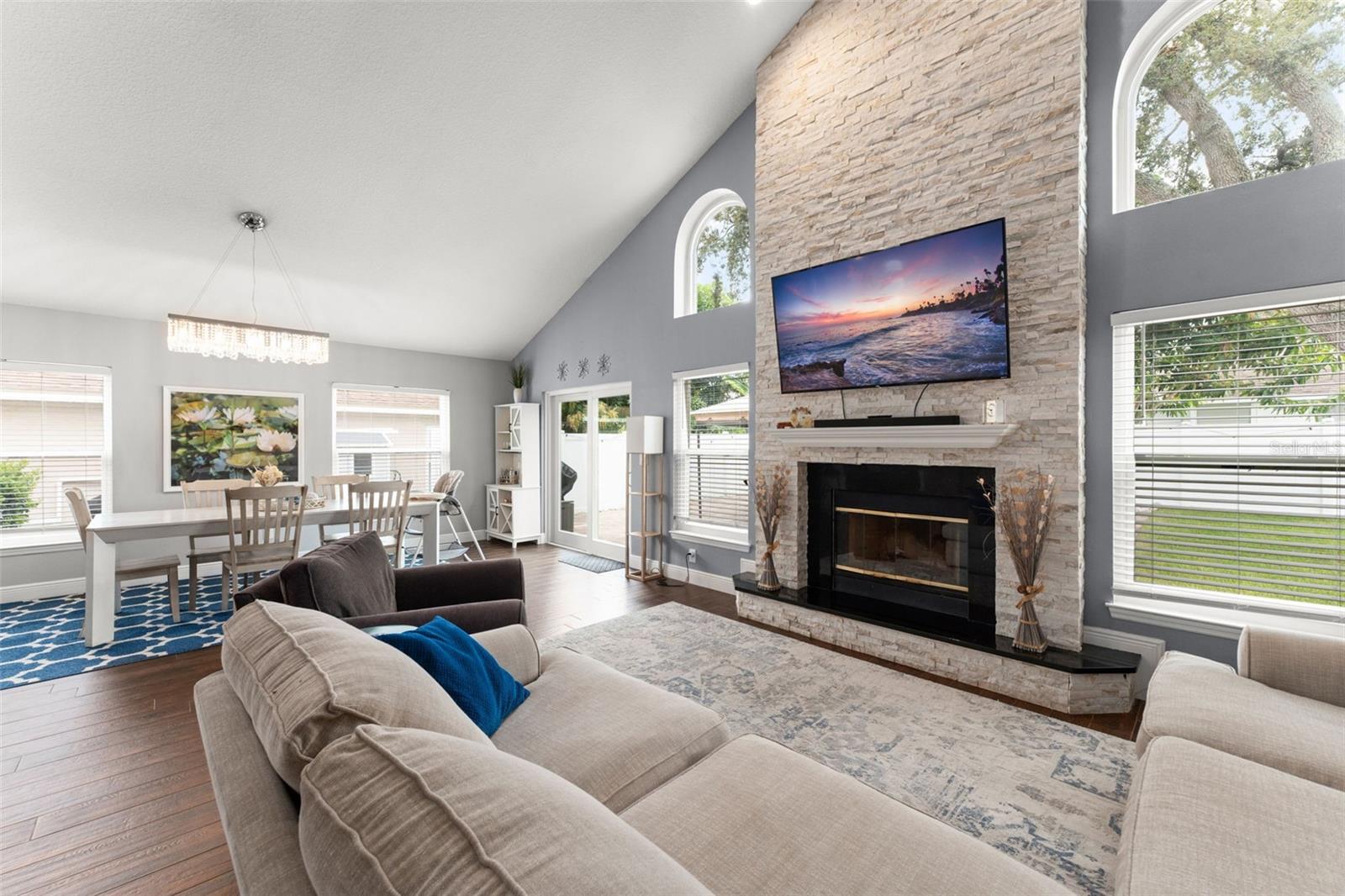 Image 18 of 59 For 7712 Brookway Street