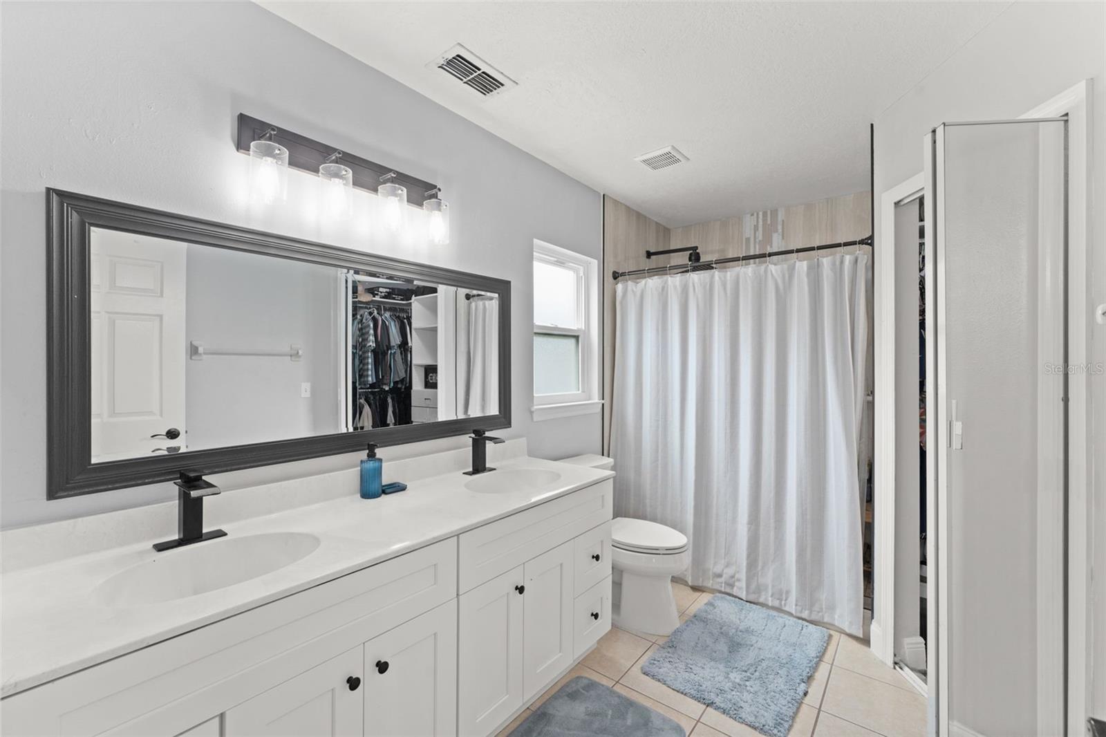 Image 24 of 59 For 7712 Brookway Street