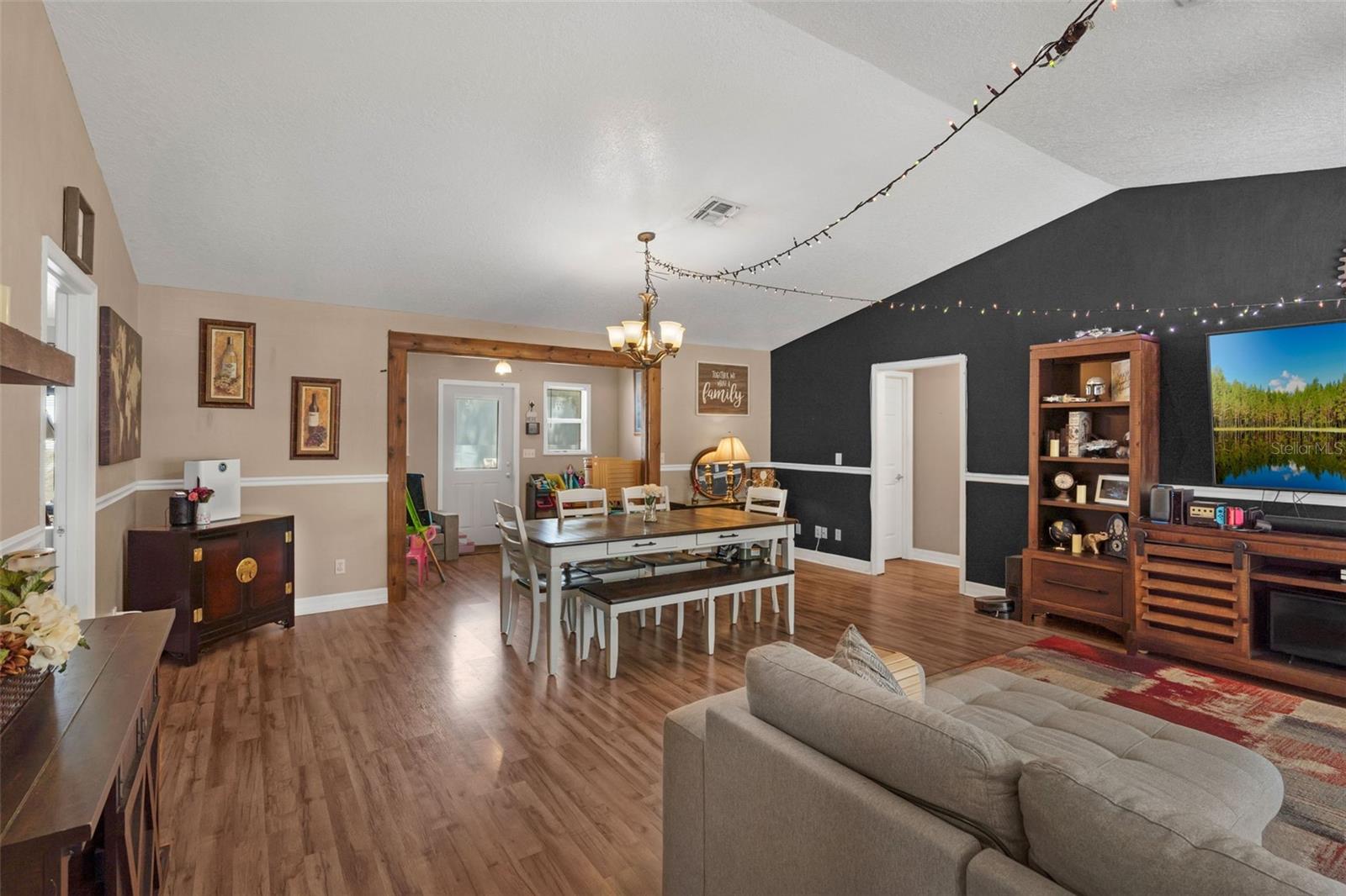 Image 5 of 25 For 1421 16th Street