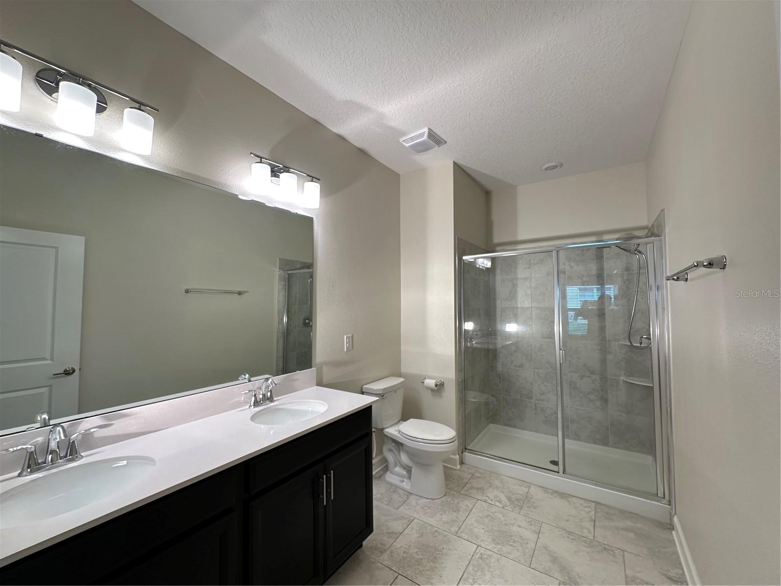 Image 8 of 34 For 1068 Quaker Ridge Lane