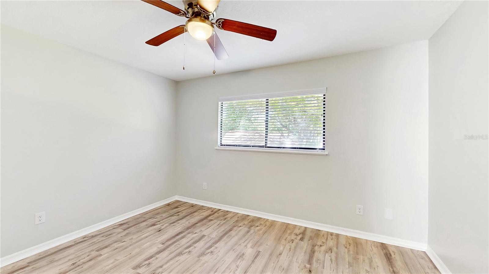 Image 20 of 28 For 7741 Sundial Lane