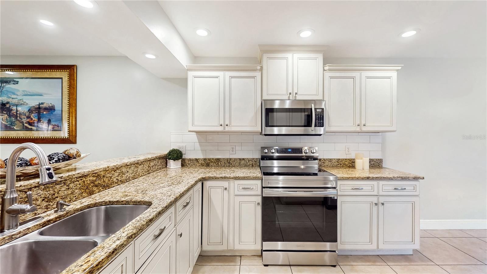 Image 9 of 28 For 7741 Sundial Lane