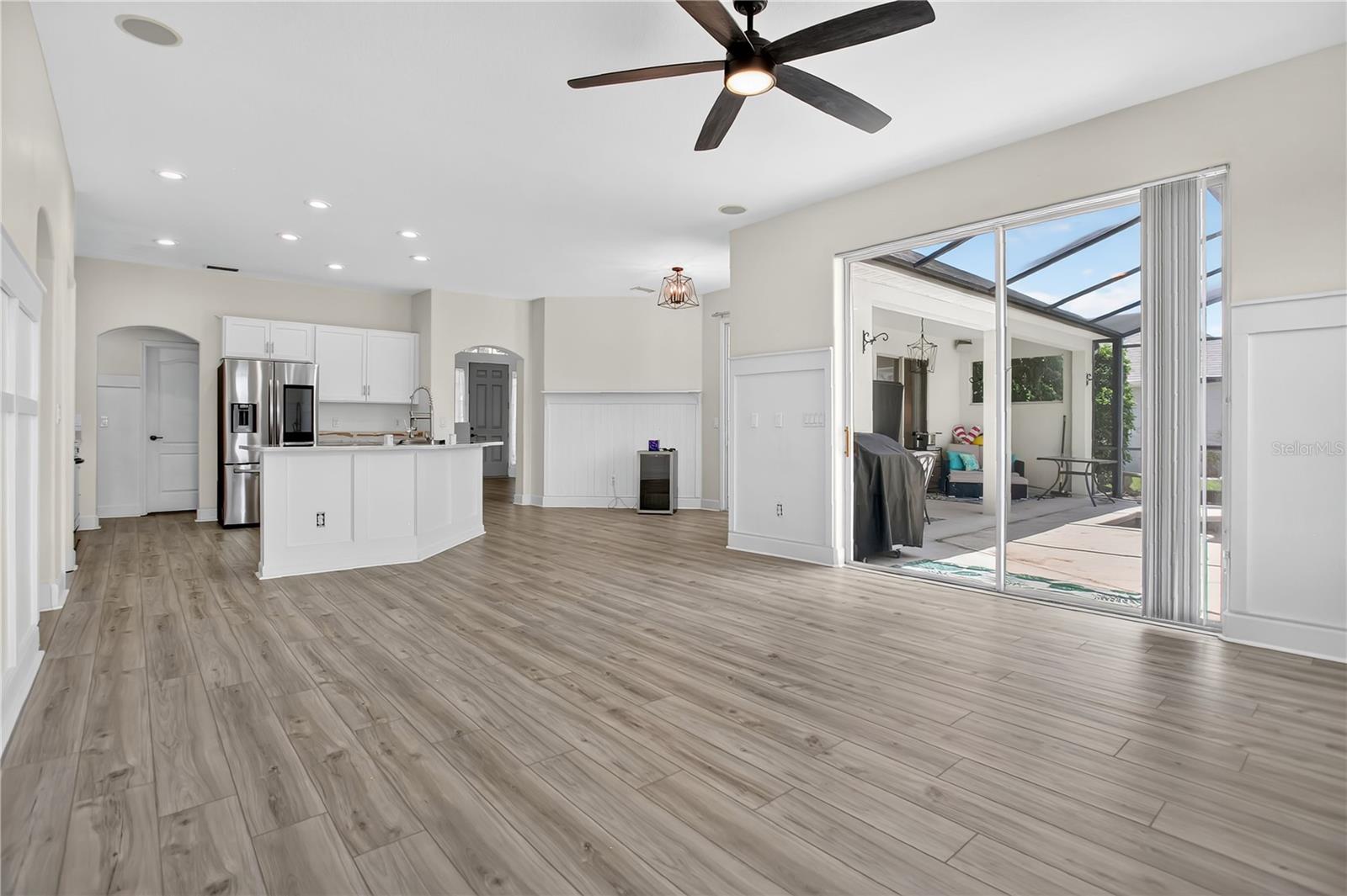 Image 13 of 40 For 505 Alleria Court