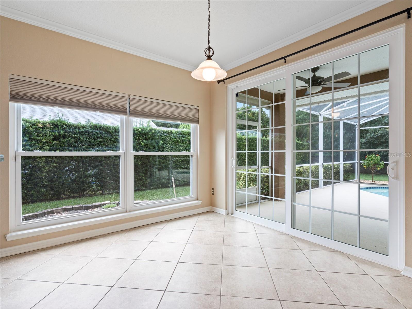 Image 16 of 51 For 860 Eagle Claw Court