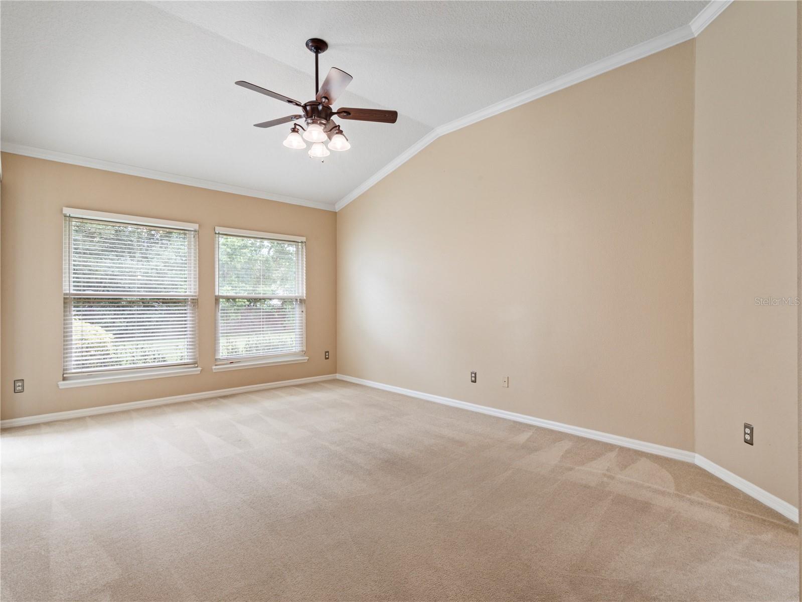 Image 22 of 51 For 860 Eagle Claw Court