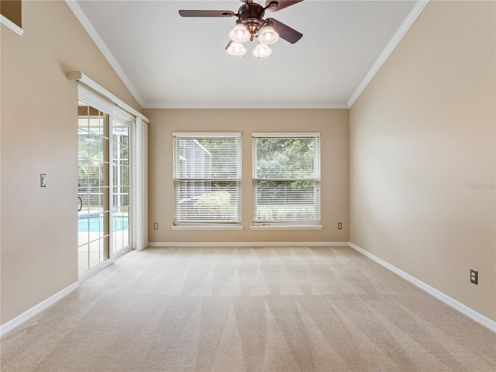 Image 24 of 51 For 860 Eagle Claw Court