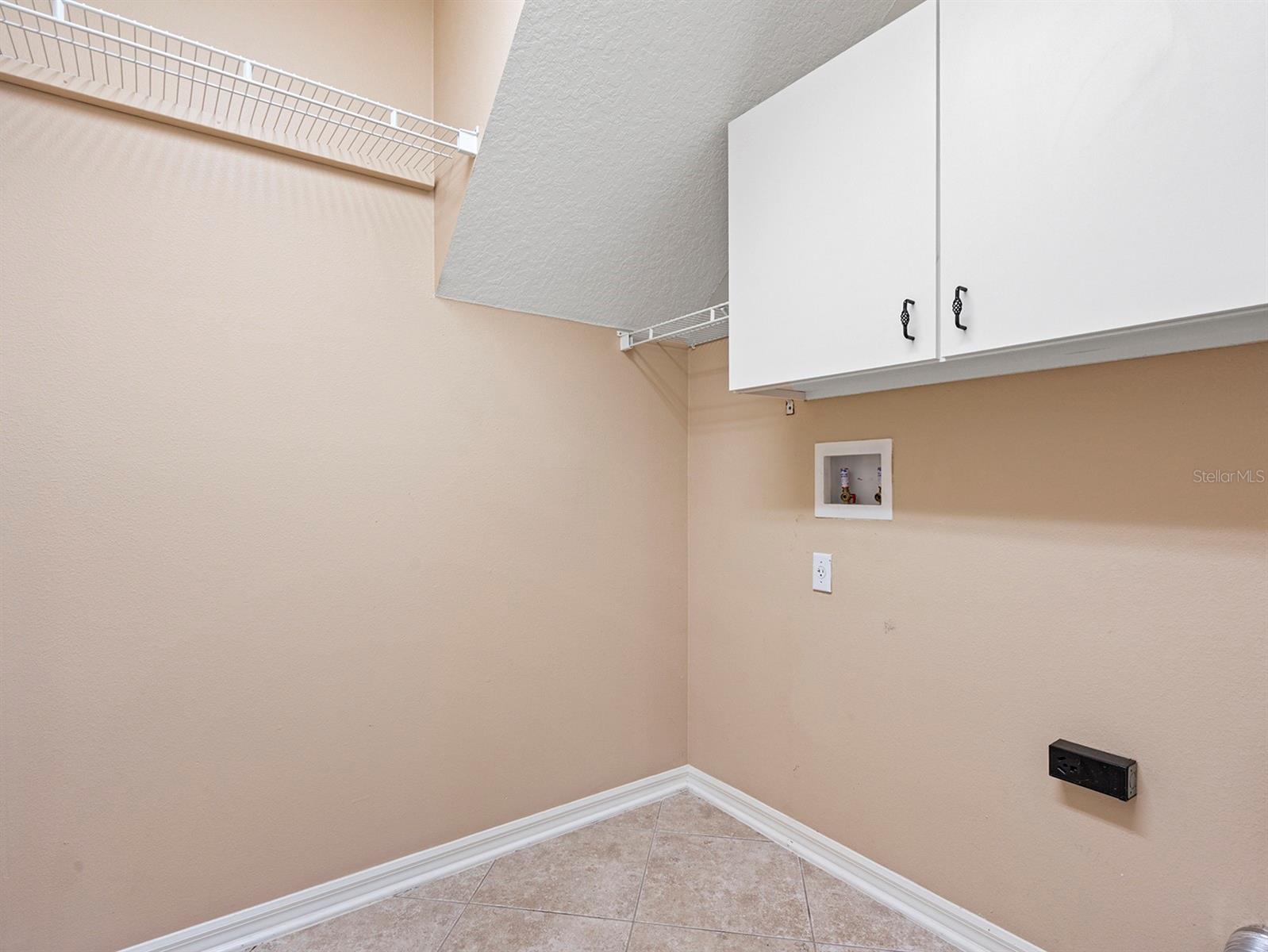 Image 29 of 51 For 860 Eagle Claw Court