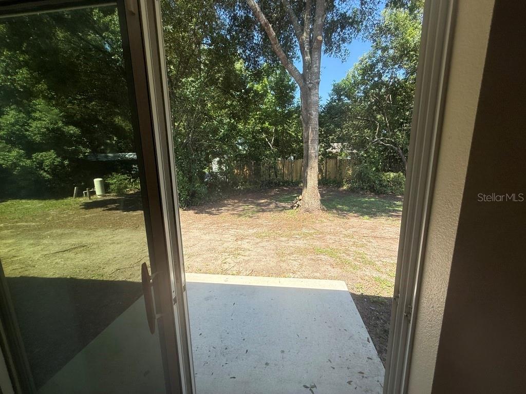 Image 18 of 21 For 1726 Pine View Avenue