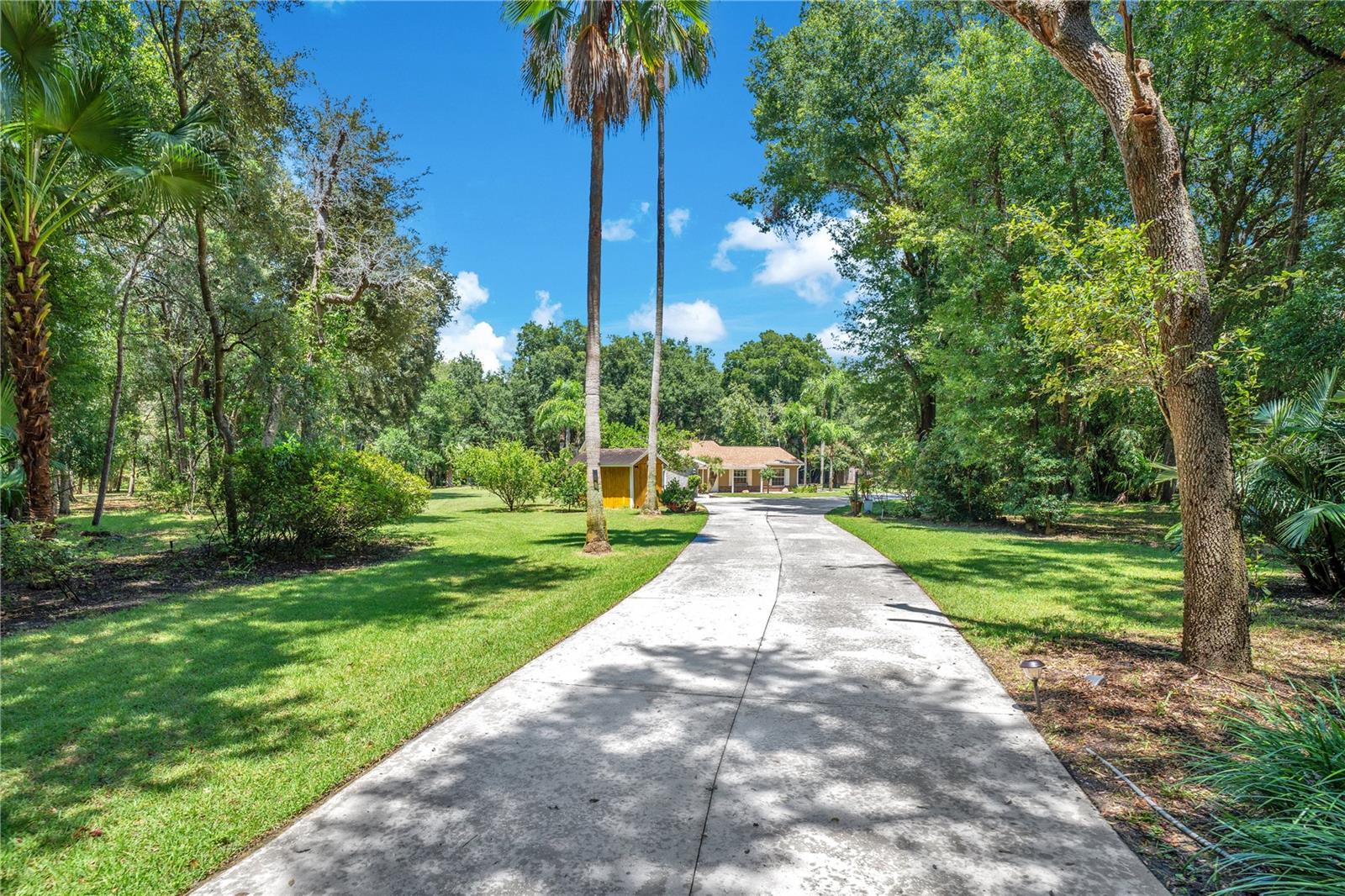 Image 2 of 70 For 2619 Ponkan Road