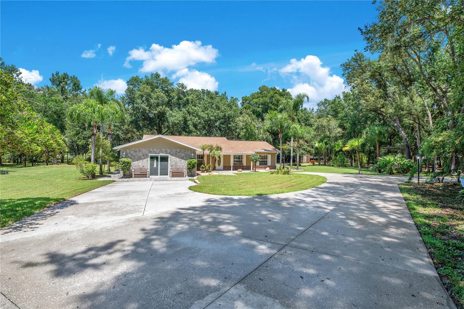 Image 4 of 70 For 2619 Ponkan Road