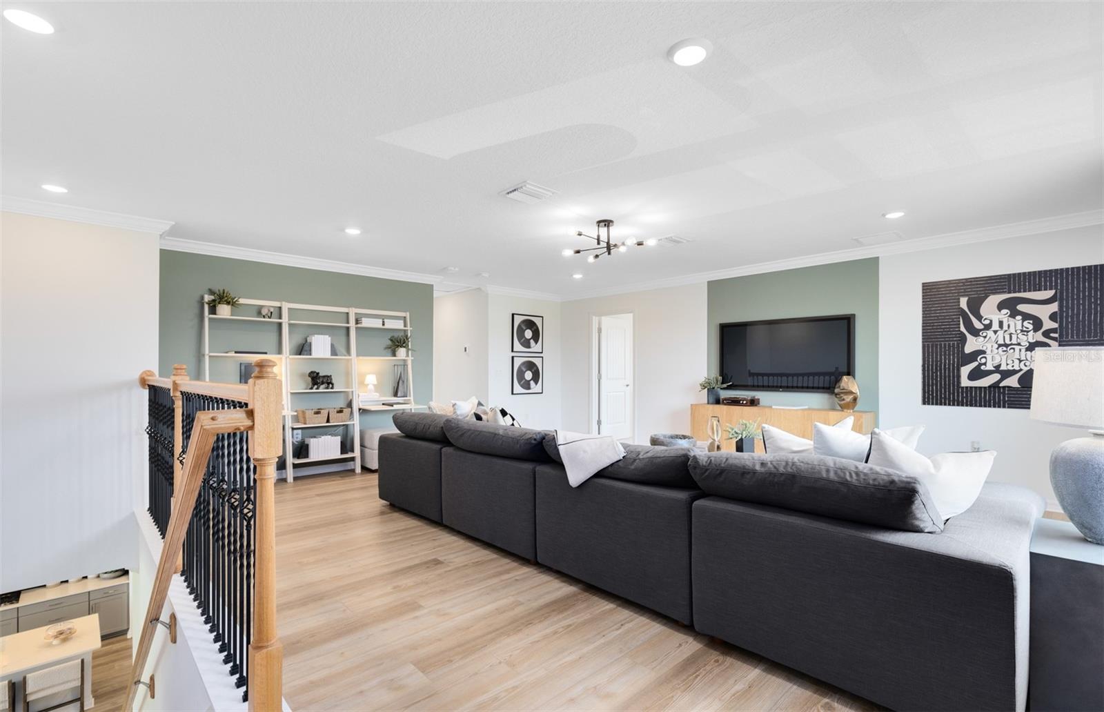 Image 20 of 30 For 15378 Soaring Bluff Drive