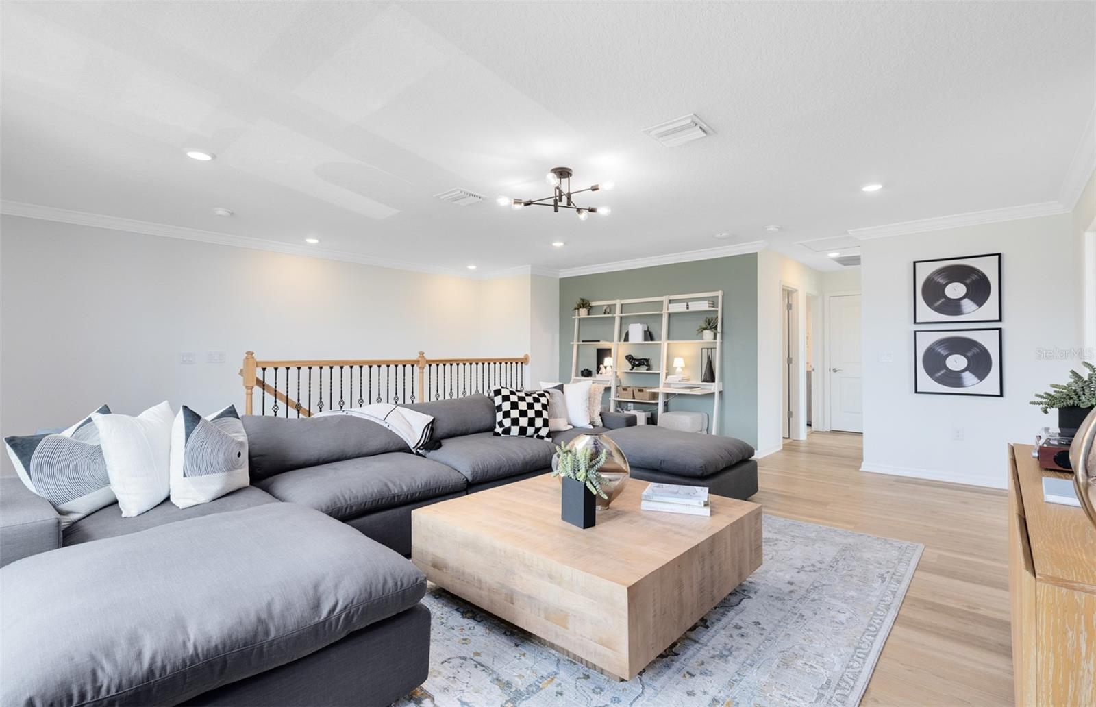 Image 22 of 30 For 15378 Soaring Bluff Drive