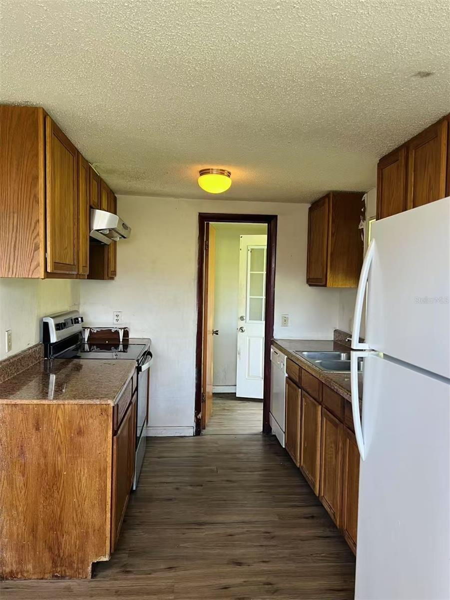 Image 4 of 12 For 4612 Rock Springs Road