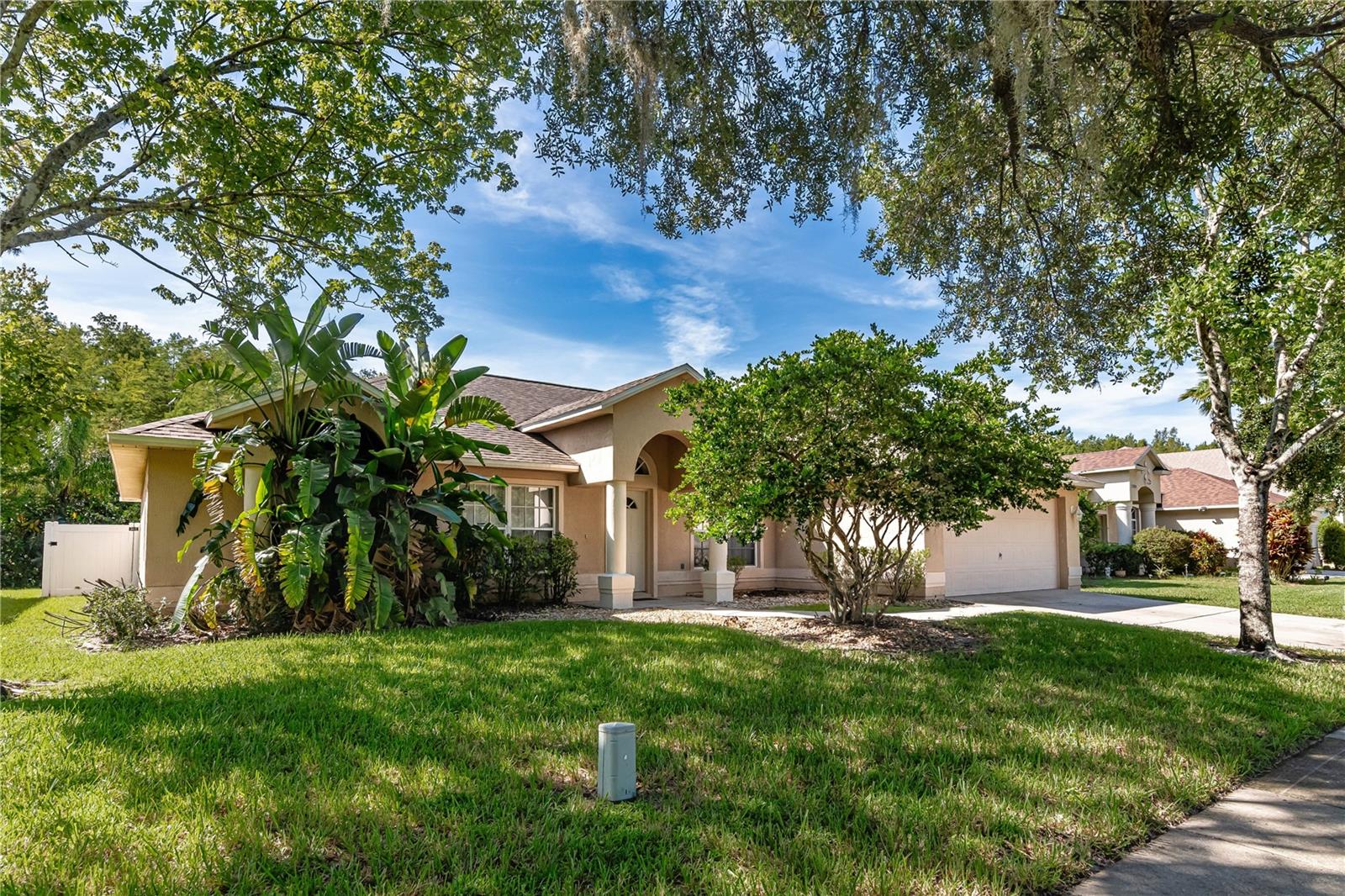 Details for 2054 Derby Glen Drive, ORLANDO, FL 32837