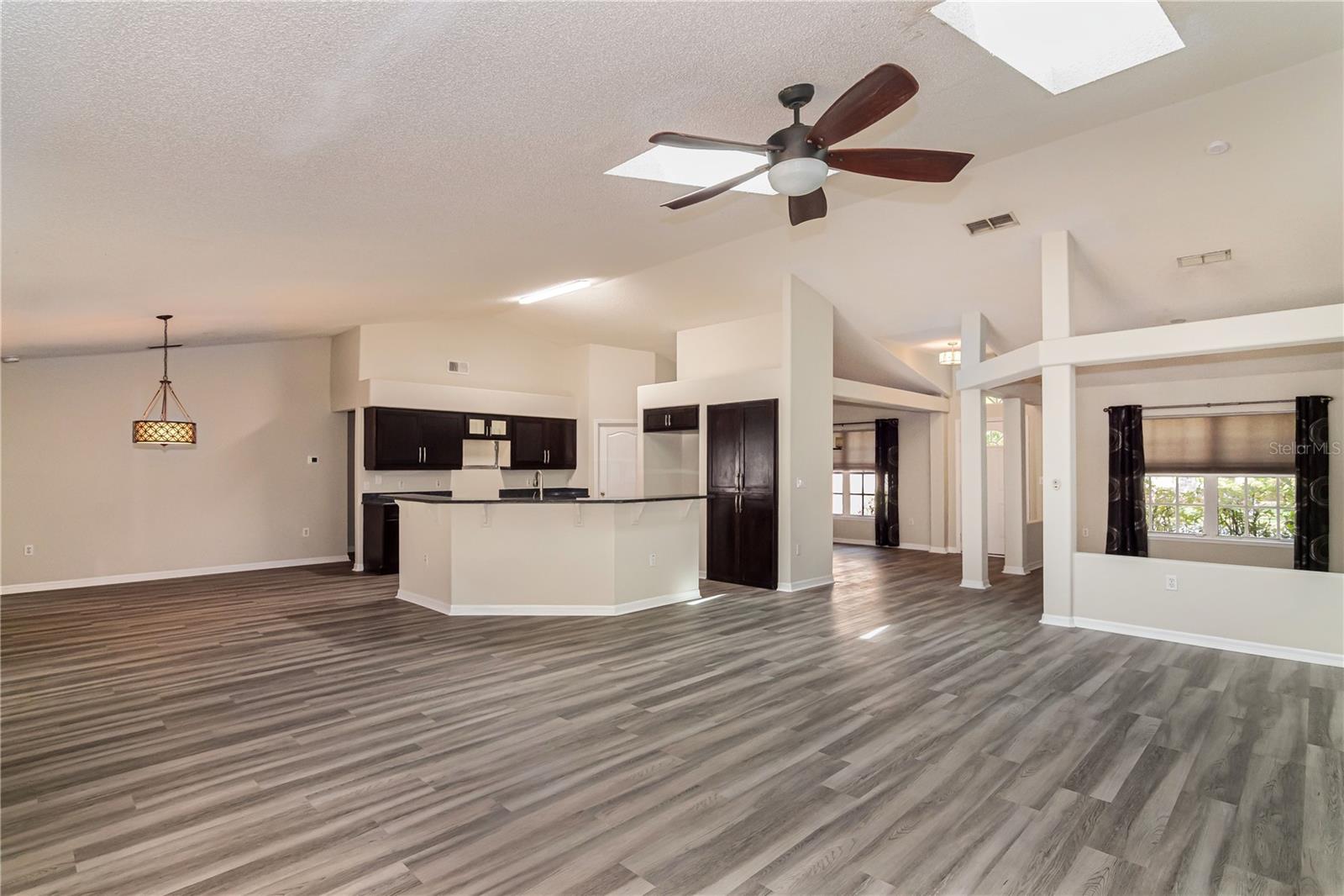 Image 16 of 48 For 2054 Derby Glen Drive