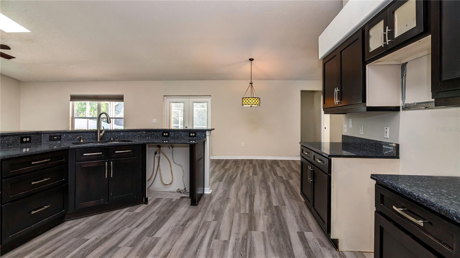 Image 19 of 48 For 2054 Derby Glen Drive