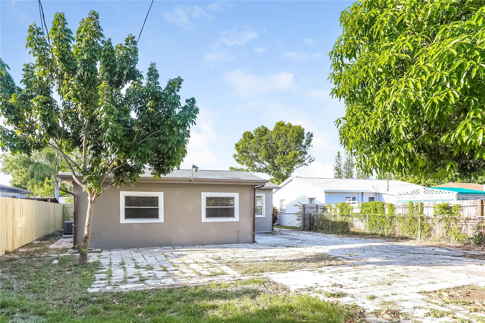 Image 16 of 16 For 3032 40th Avenue N
