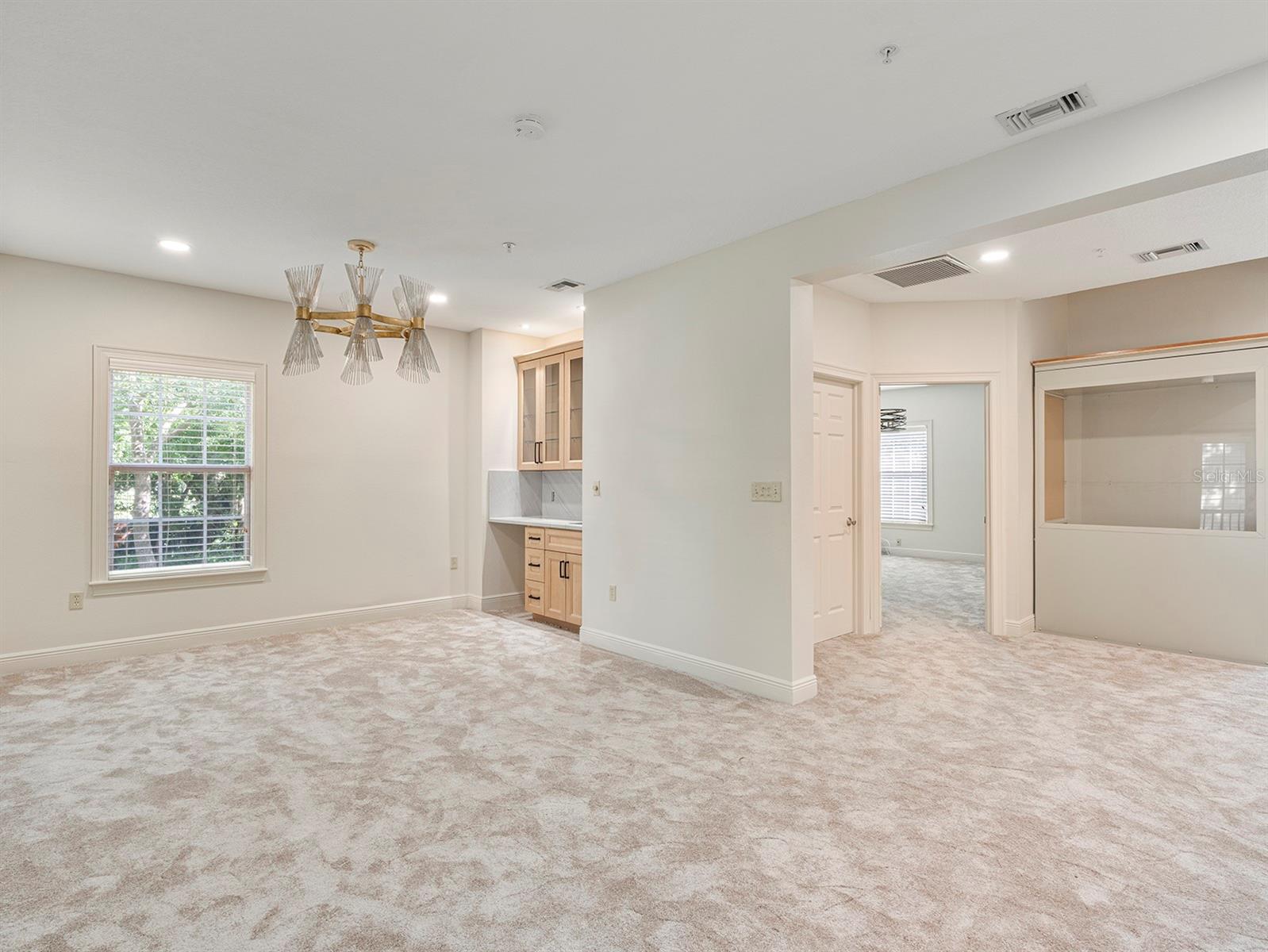 Image 15 of 28 For 1223 Country Club Oaks Circle