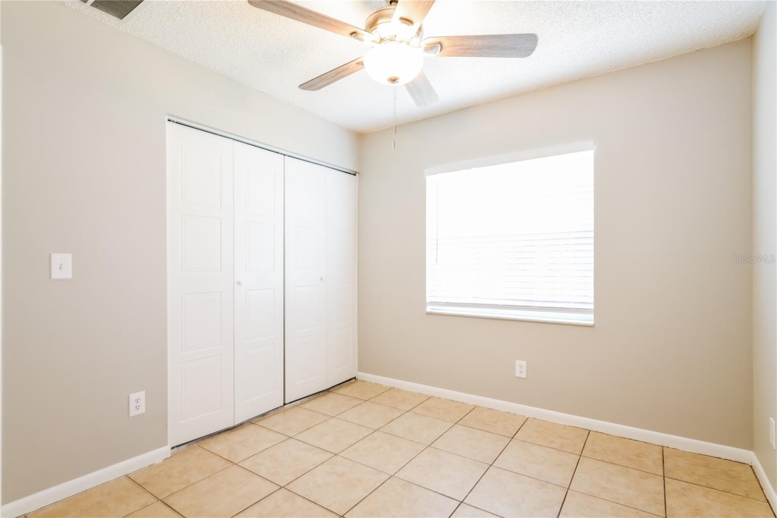Image 12 of 16 For 1103 Briarpark Way
