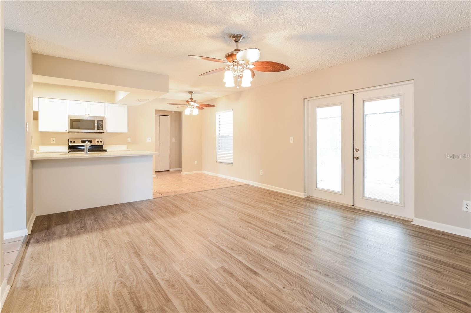 Image 5 of 16 For 1103 Briarpark Way
