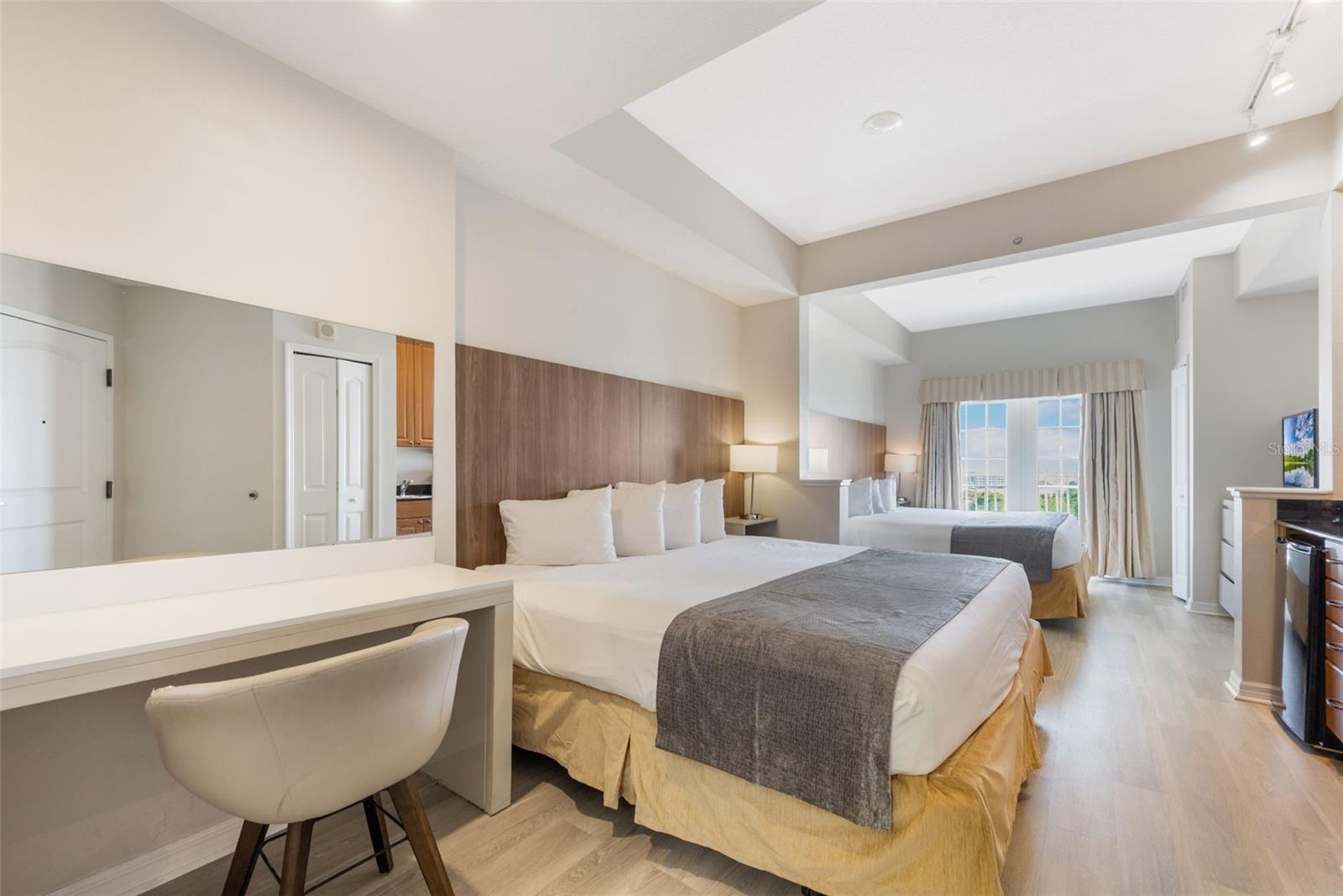 Image 20 of 45 For 7383 Universal Boulevard 1111