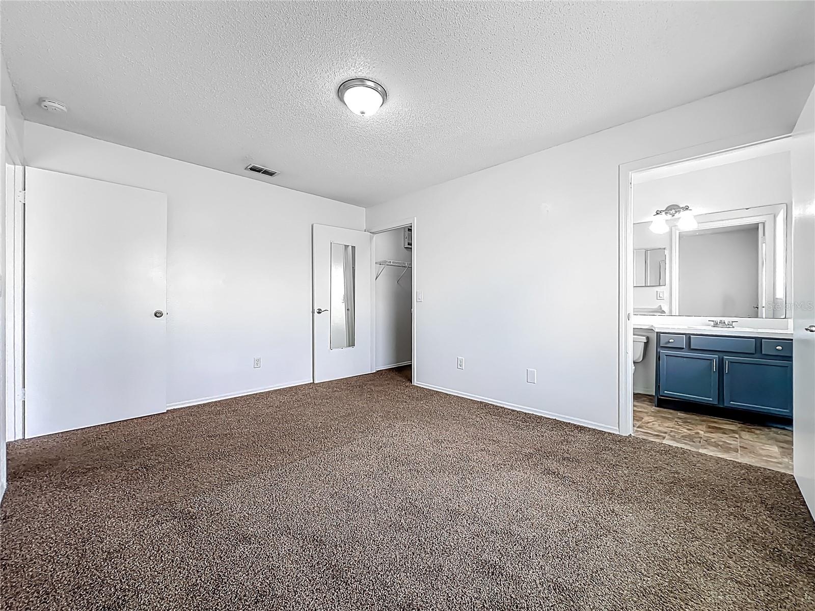 Image 19 of 36 For 14851 Laguna Beach Circle