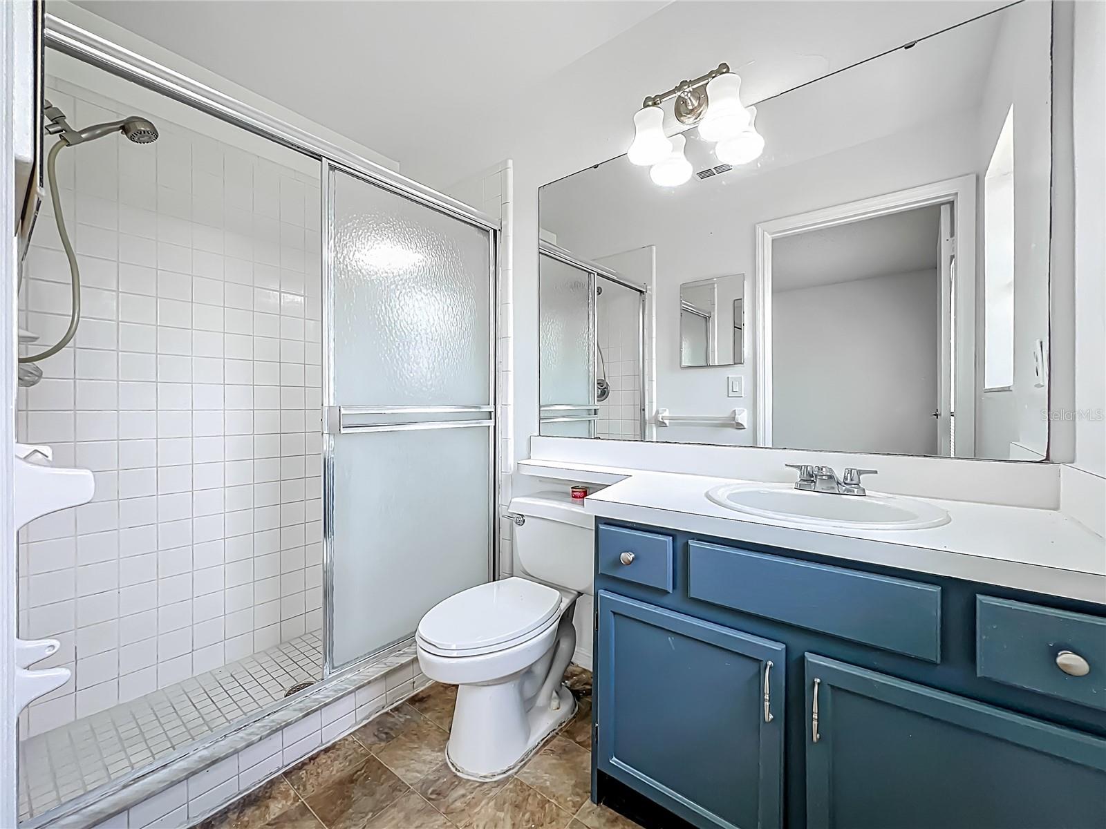 Image 21 of 36 For 14851 Laguna Beach Circle