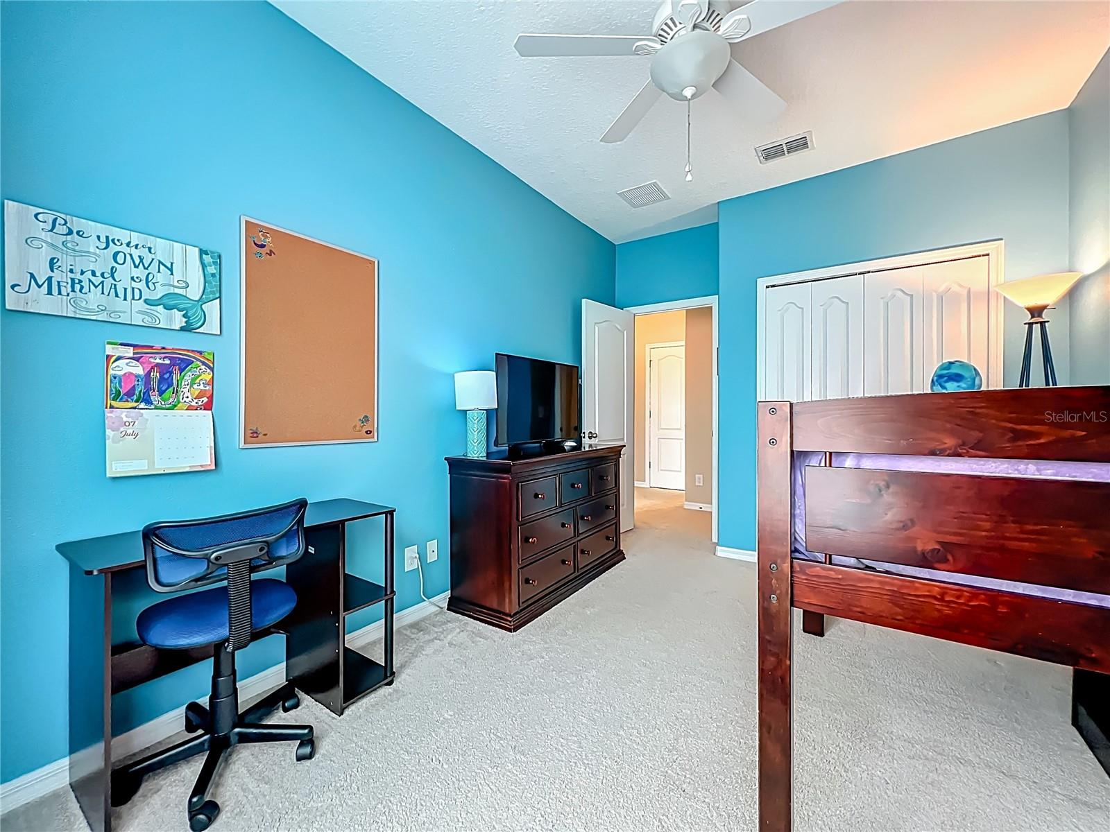 Image 30 of 68 For 11420 Center Lake Drive