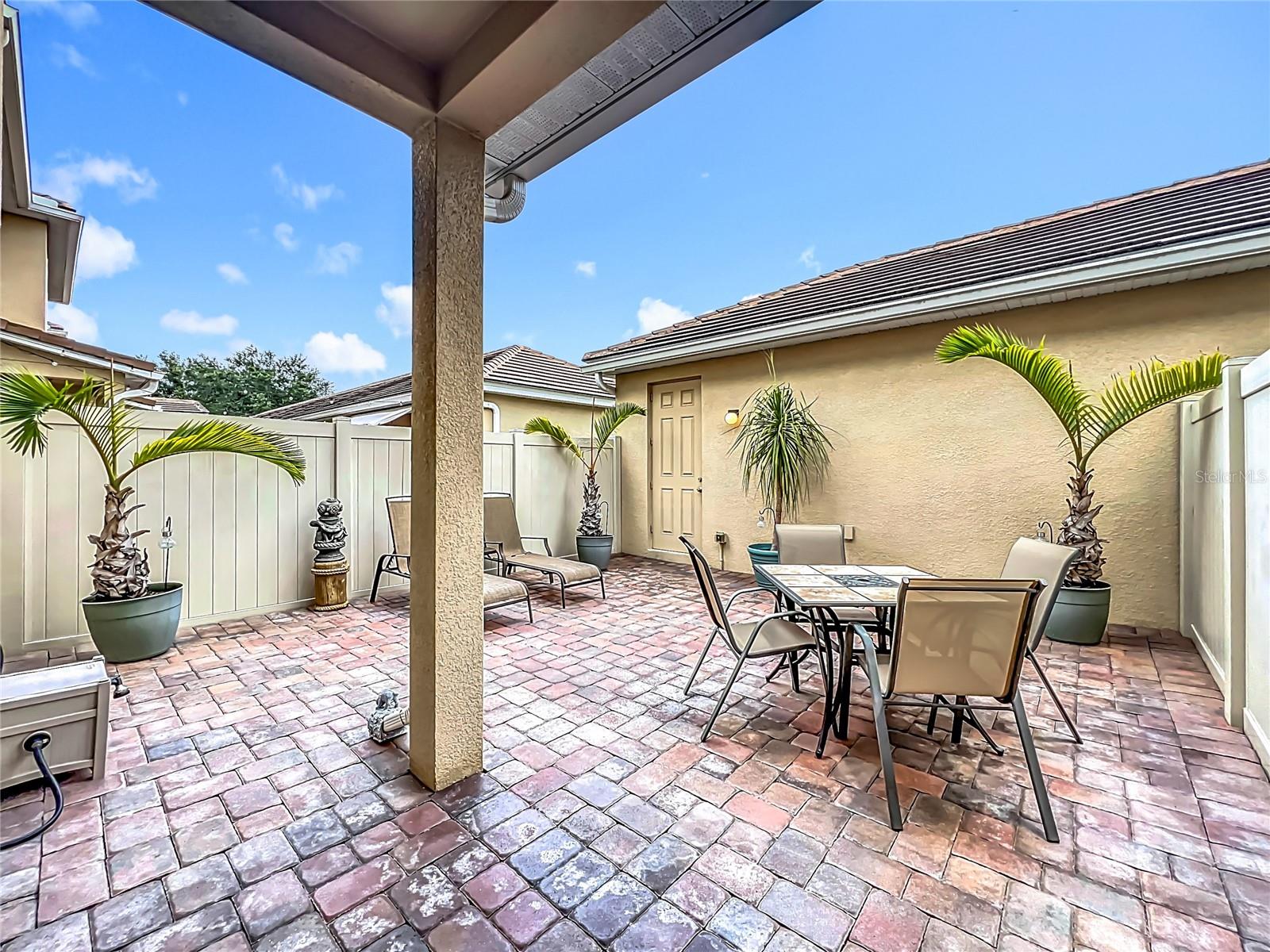 Image 41 of 68 For 11420 Center Lake Drive