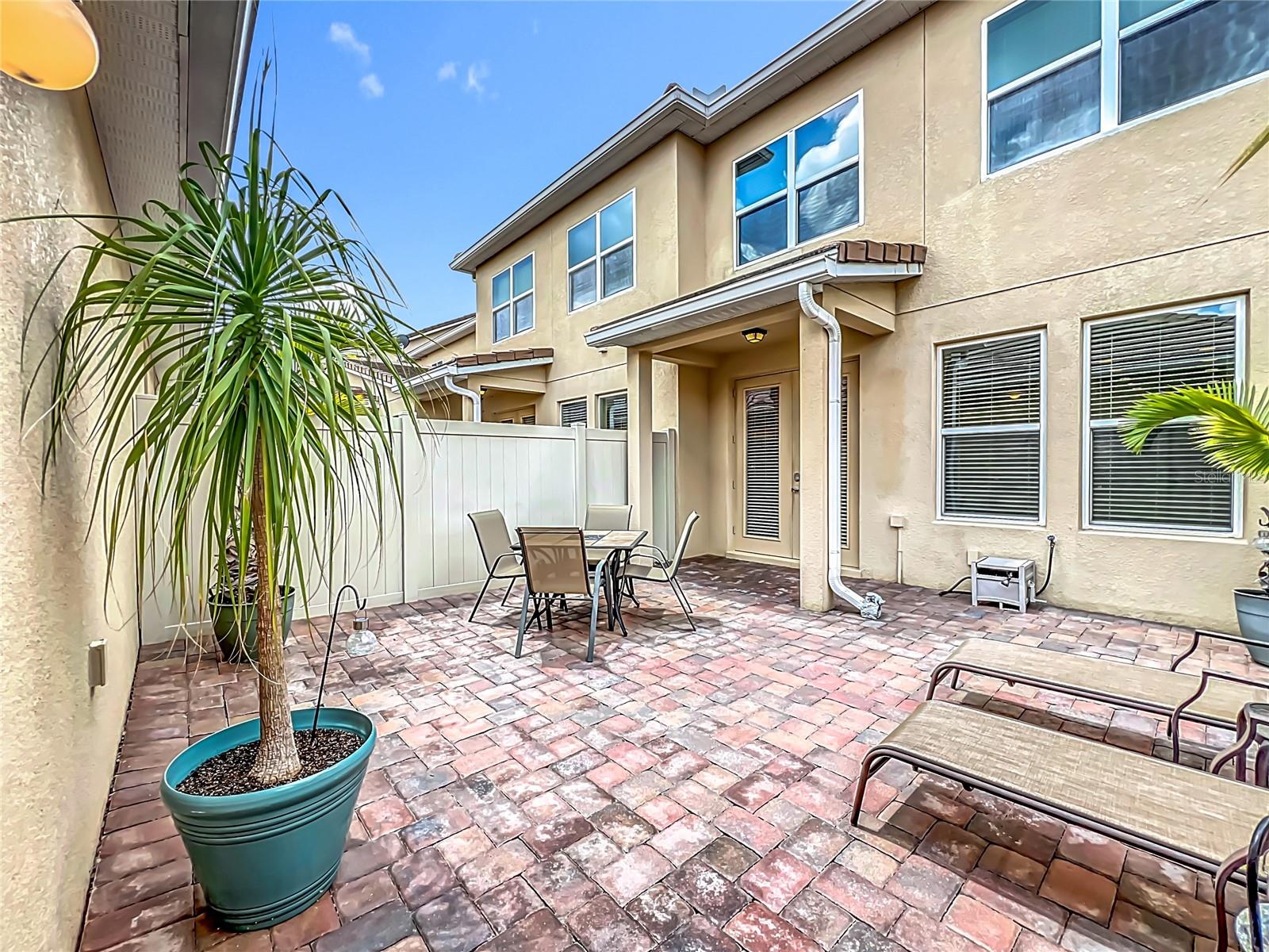 Image 43 of 68 For 11420 Center Lake Drive