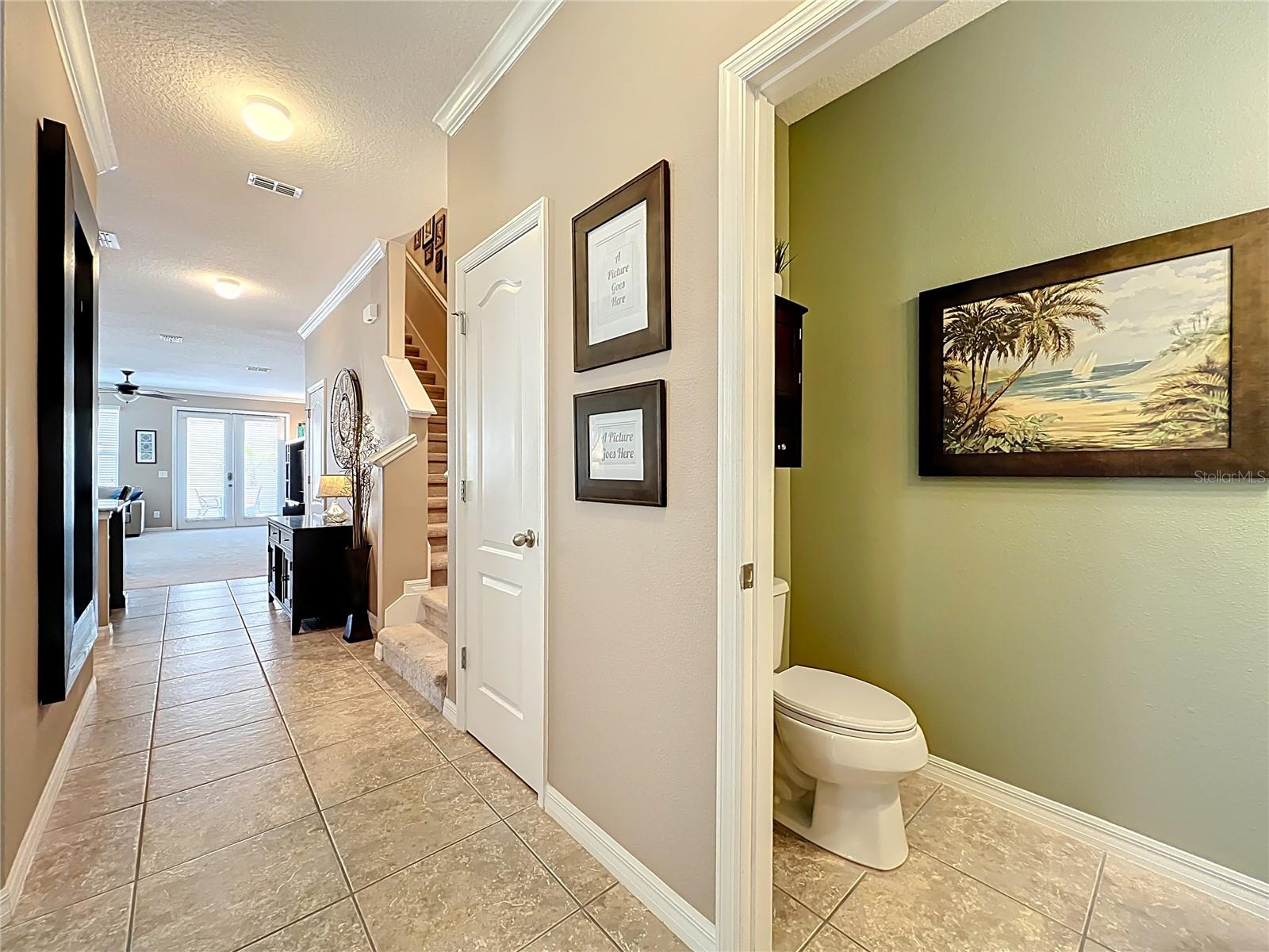 Image 8 of 68 For 11420 Center Lake Drive
