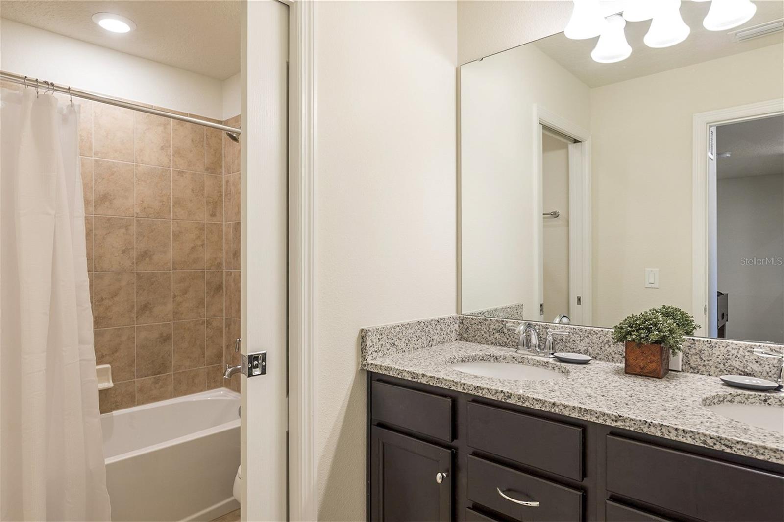 Image 13 of 21 For 4651 Terrasonesta Drive
