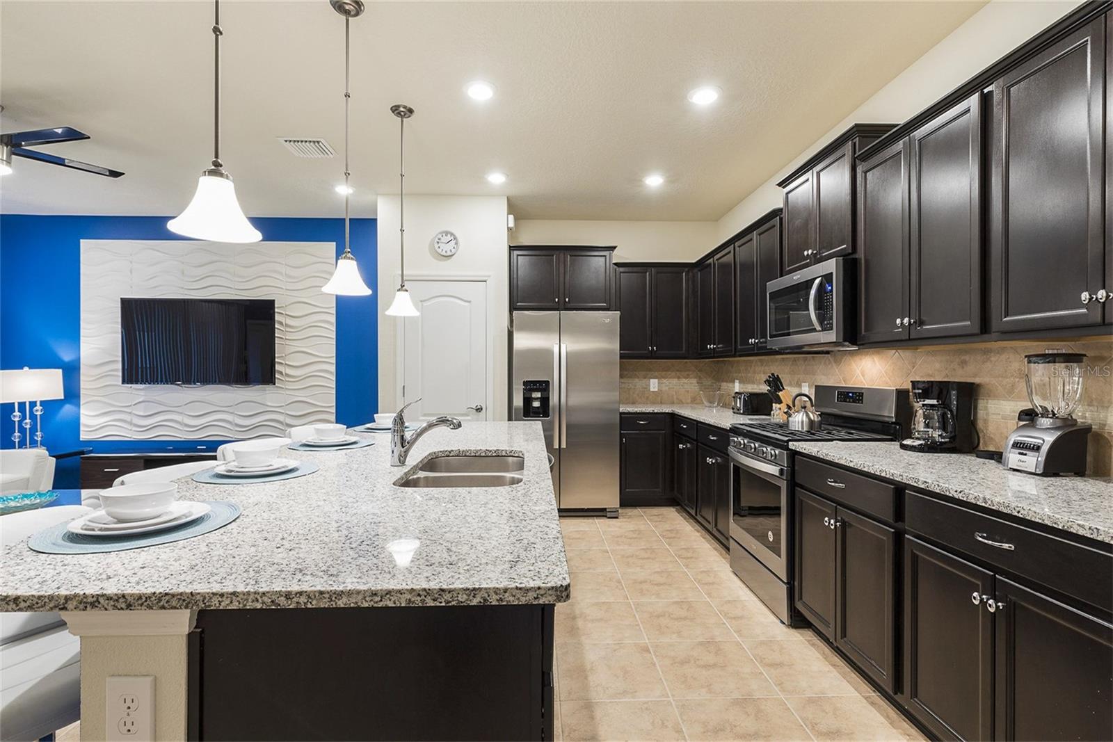 Image 5 of 21 For 4651 Terrasonesta Drive