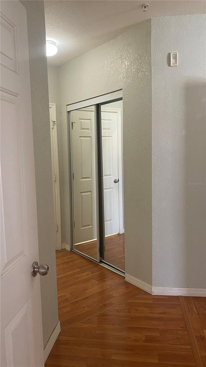 Image 11 of 22 For 5550 Michigan Street 1306