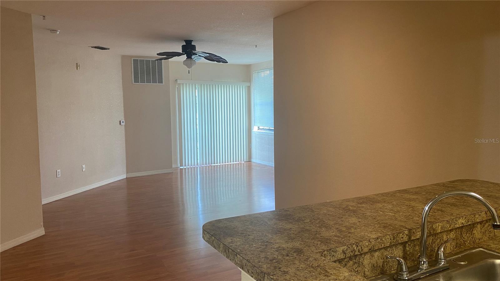 Image 4 of 22 For 5550 Michigan Street 1306