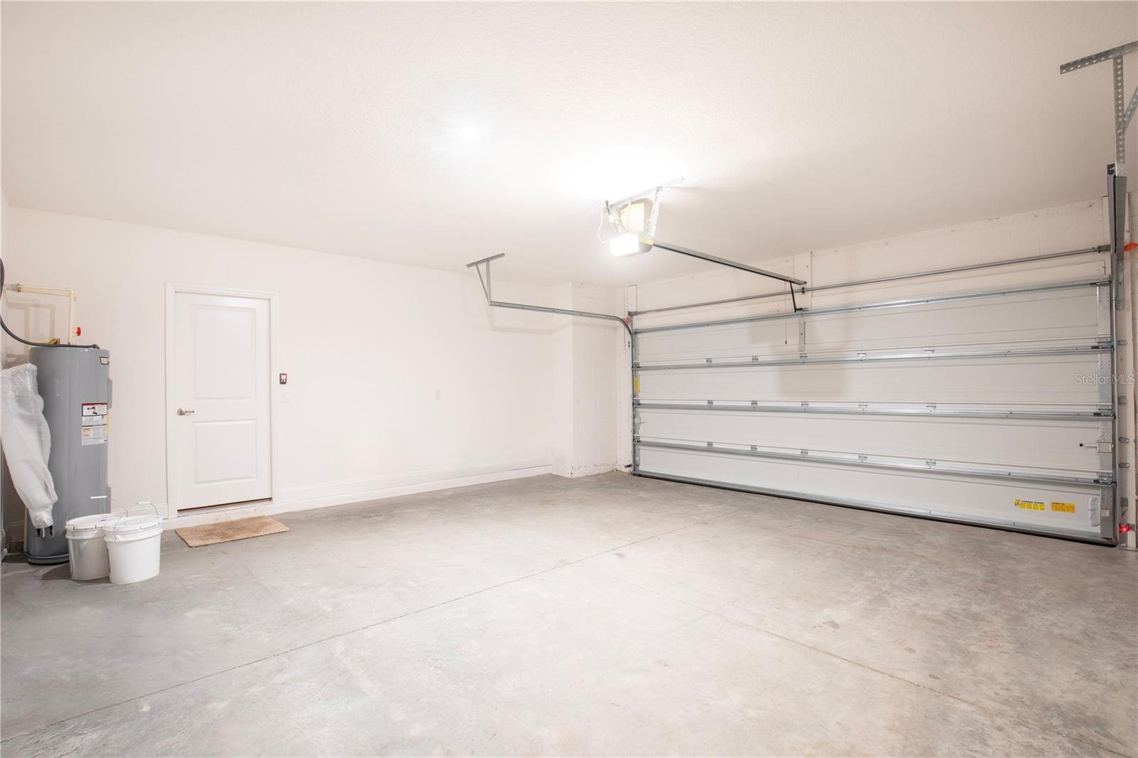 Image 30 of 41 For 34 Enclave Avenue