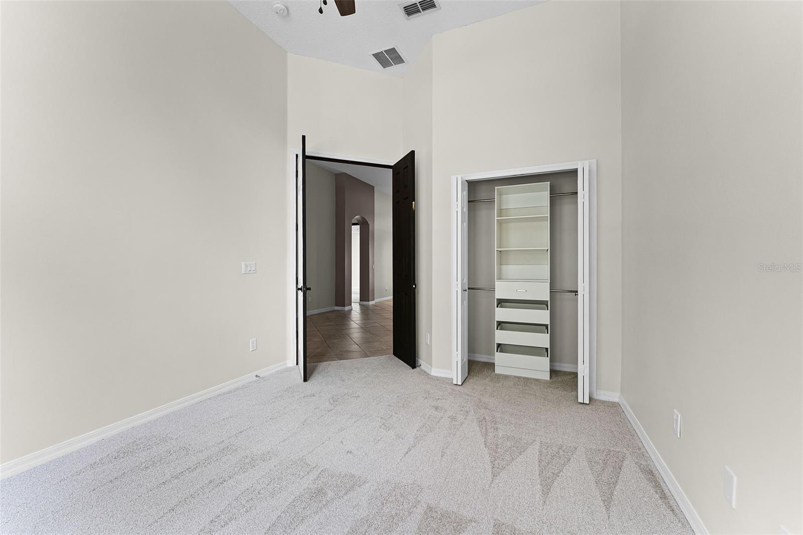 Image 15 of 34 For 6948 Remington View Court