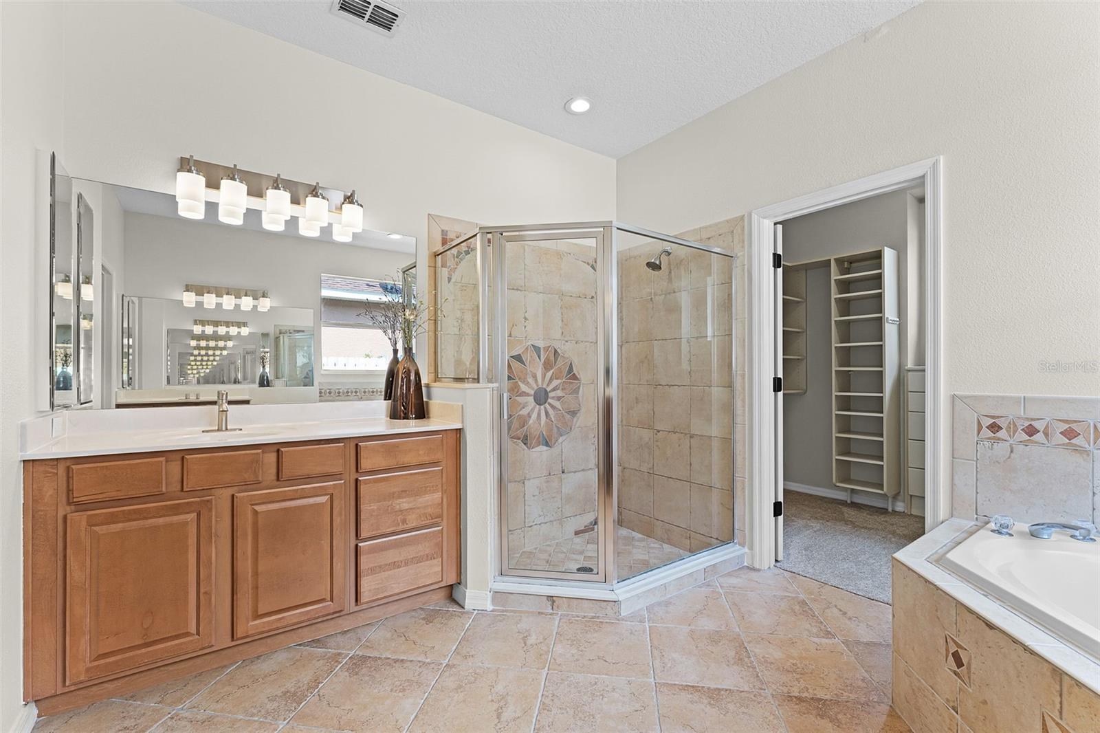 Image 20 of 34 For 6948 Remington View Court