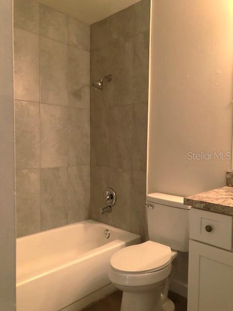 Image 10 of 13 For 2419 Cedar Avenue B