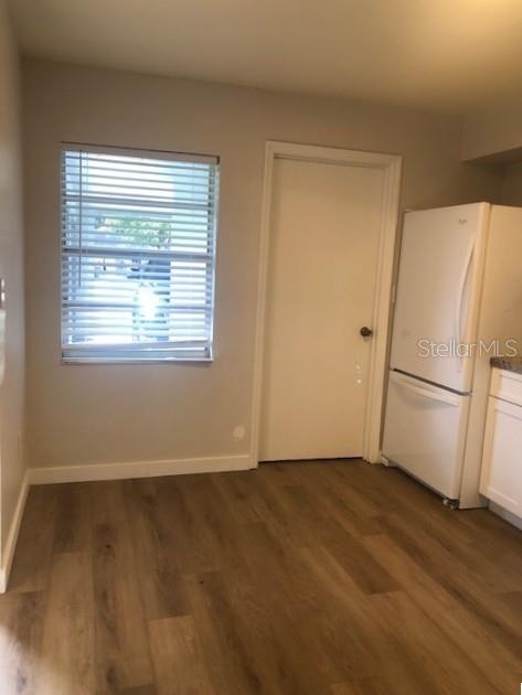 Image 5 of 13 For 2419 Cedar Avenue B