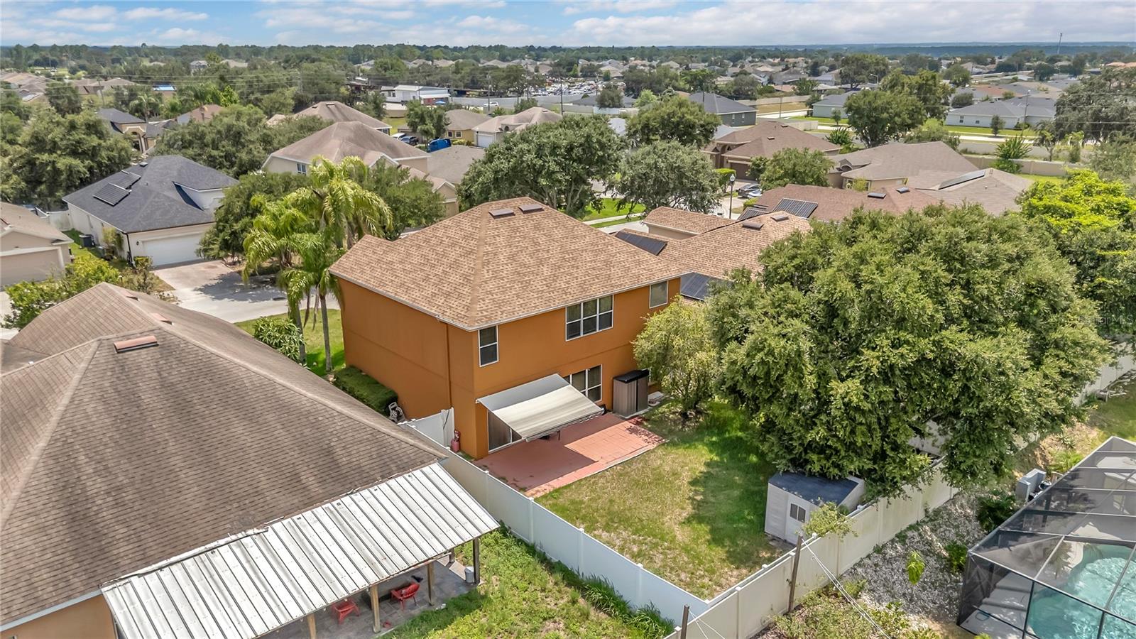 Image 36 of 37 For 255 Towerview Drive W